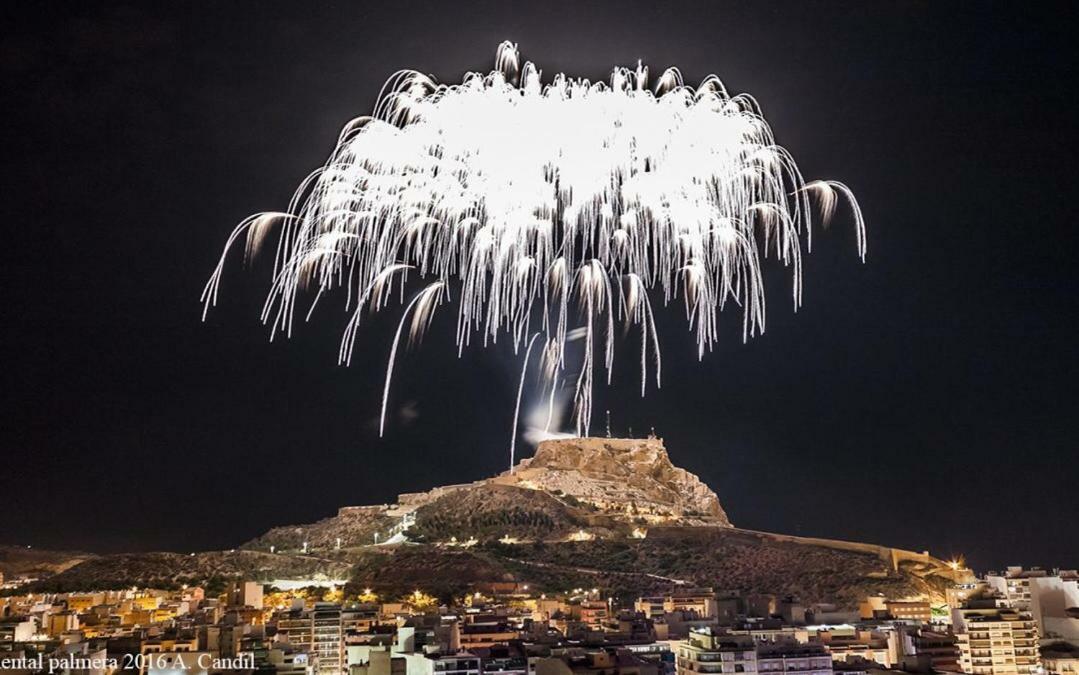 Las Brisas Del Mediterraneo Alicante Exterior foto